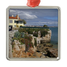 Portugal, Cascais. Praia da Rainha, een strand in 