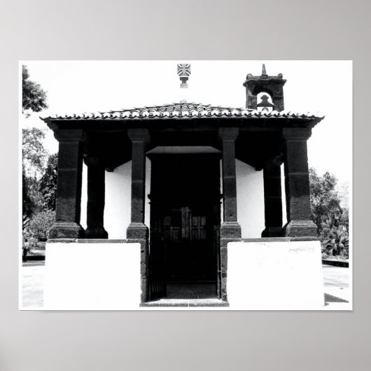 Portugal: Cute White Church met Bell Print (Voorkant)
