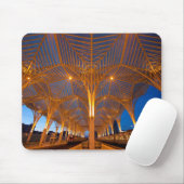 Portugal, Lissabon. Uitzicht van het moderne stati Muismat (Met muis)