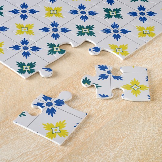 Portugees tegels en raam balkon met vogel legpuzzel (Zijkant)