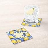 Portugese citroenen op blauw kartonnen onderzetters (Insitu)