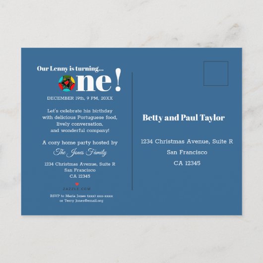 Portugese Haan met geschenken 1e Verjaardagsfeest Uitnodiging Briefkaart (Achterkant)