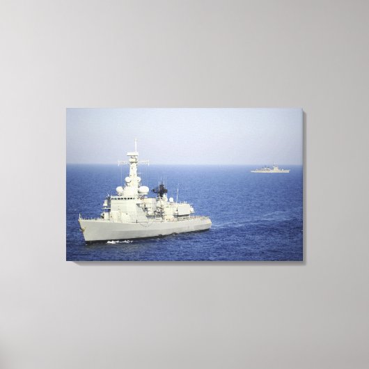 Portugese marine frigate NRP Bartolomeu Dias Canvas Afdruk (Voorkant)