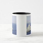 Portugese marine frigate NRP Bartolomeu Dias Mok (Midden)