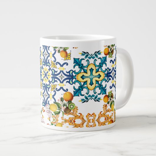 Portugese  tegels kiwi en citroenpatroon cu grote koffiekop (Voorkant rechts)