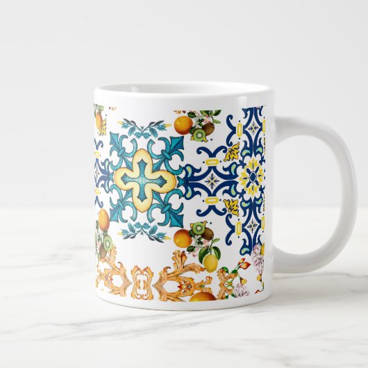 Portugese  tegels kiwi en citroenpatroon cu grote koffiekop (Rechts)
