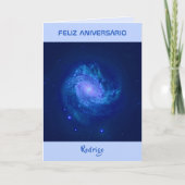 Portugese tekst spiraal galaxy blauw verjaardag kaart (Voorkant)