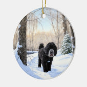 Portugese waterhond laat het sneeuwen Kerstmis Keramisch Ornament (Links)