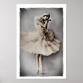 Posed en Pointe Poster (Voorkant)