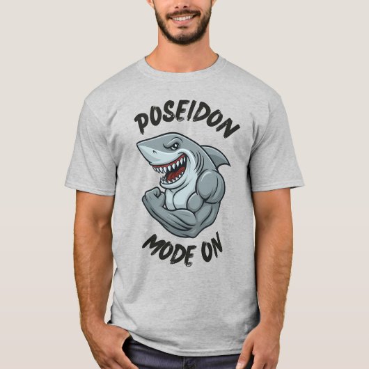 Poseidon Mode On™ – Nautische fitnessruimte T-shirt (Voorkant)