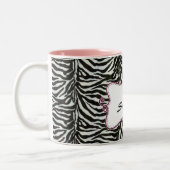 Posh chique trendy zebra strepen, roze gepersonali tweekleurige koffiemok (Links)