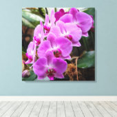 Posh Paars Orchids Stretted Canvas Print (Insitu (Houten vloer))
