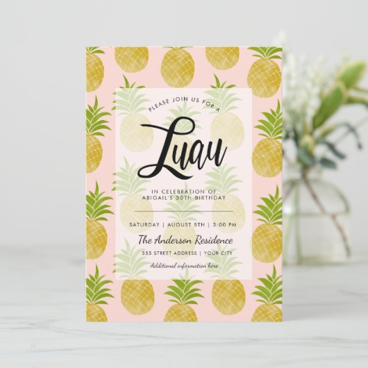 Posh Pineapple Luau Invite Kaart (Staand voorkant)