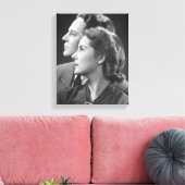 Posing Couple Canvas Afdruk (Insitu (Woonkamer))
