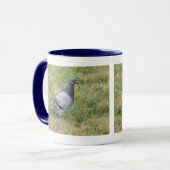 Posing Pigeon Mok (Voorkant links)