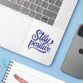 Positief blauw sticker (Laptop met iPhone)