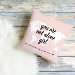 Positief: je bent niet alleen een meisjesmotivatie buitenkussen<br><div class="desc">Positief: je bent niet alleen een meisjesmotivatie-prijsopgave</div>