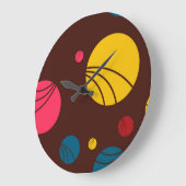 Positief, speels, gelukkig, modern, koel grote klok (Hoek)