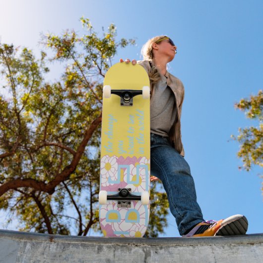 POSITIEF UPLIFEREN VAN GEZEGDEN GEEL STROMEN FEMIN PERSOONLIJK SKATEBOARD (Buiten 1)