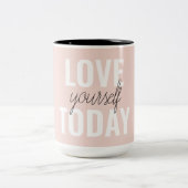 Positieve liefde vandaag uzelf - Pastel roze prijs Tweekleurige Koffiemok (Center)