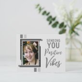 Positieve vibes aanmoediging foto grijs toevoegen briefkaart (Staand voorkant)