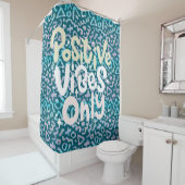 Positieve vibes alleen groen geometrisch douchegordijn (In situ)