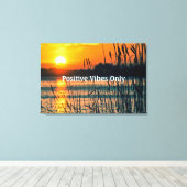 Positieve Vibes alleen Waterside Sunrise / Sunset Canvas Afdruk (Insitu (Houten vloer))