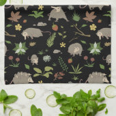 Possum in a Berry Field in Black Theedoek (Gevouwen)