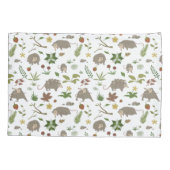 Possum in a Berry Field in White Kussensloop (Achterkant)