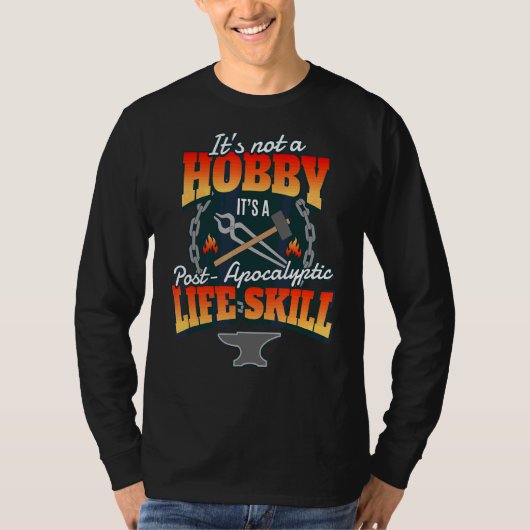 Post Apocalyptic Life Skill I Fantasy End Times Ro T-shirt (Voorkant)