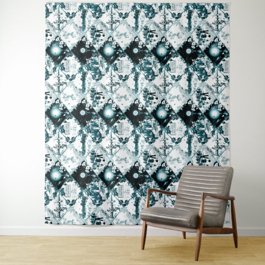 Post Collapse Toil - Toile de Jouy van Aleta Wandkleed (In situ)