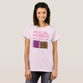 Postal Worker Chocolate Gift voor haar T-shirt (Voorkant volledig)