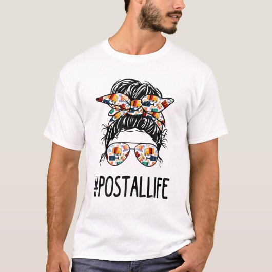 postallife Messine Bun Mail Carrier Postal Worker  T-shirt (Voorkant)