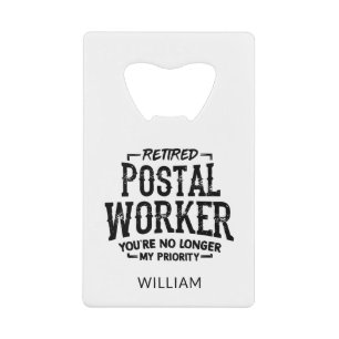 Postarbeider in ruste niet meer prioritair creditkaart flessenopener