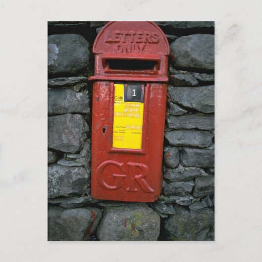 Postbus gemonteerd op wand briefkaart (Voorkant)