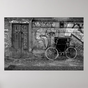 Poster - Fiets Leunend Tegen Muur