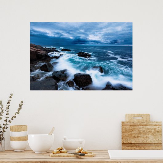 Poster - Ocean Waves Crashing op Rocky Shore (Keuken)