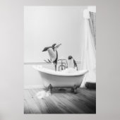 Poster van pinguïn in badkuip (Voorkant)