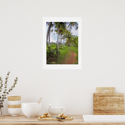 Poster wit (18 x 24 inch) Ubud Bike Bali (Keuken)