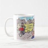 Postman met Junk Mail Cartoon. Koffiemok (Links)