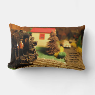 Postwar Lionel Model Train Scene - Pillow Kussen