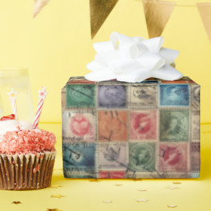 Postzegelcollage met namaakfantasie 7 cadeaupapier