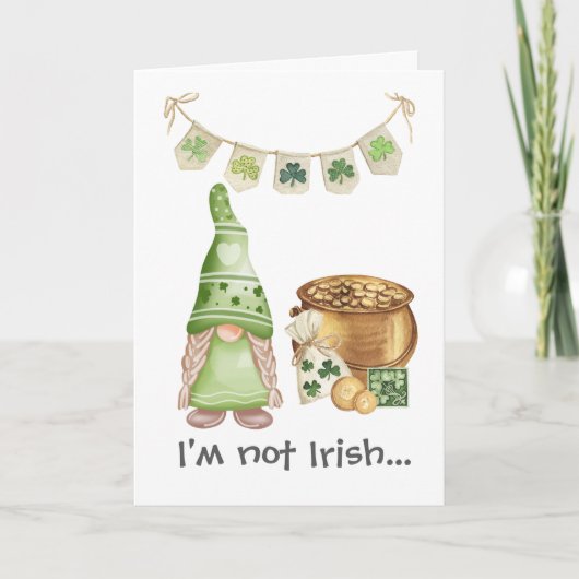 Pot of Gold Flirty Gnome Funny St Patrick Day Kaar Aankondiging (Voorkant)