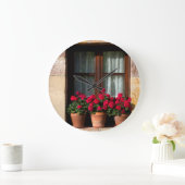 Poten voor bloemen in het dorp grote klok (Huis)