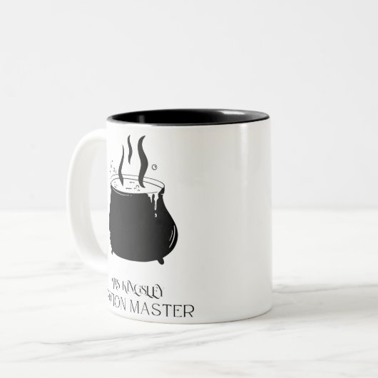 Potion Master Custom Halloween Gift Tweekleurige Koffiemok (Voorkant links)