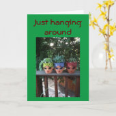 POTTED VRIENDEN HANGING OUT-GROEP VERJAARDAG KAART (Gele Bloem)