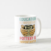 Pottery Is Importanter Pottery Maker Koffiemok (Voorkant rechts)