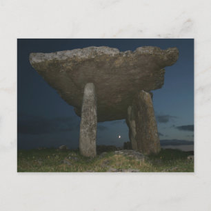 Poulnabrone Dolmen 's nachts Briefkaart