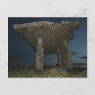 Poulnabrone Dolmen 's nachts Briefkaart