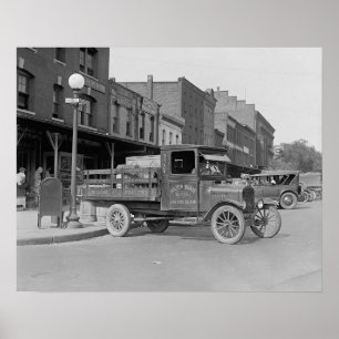 Poultry Delivery Truck, 1926.  foto Poster